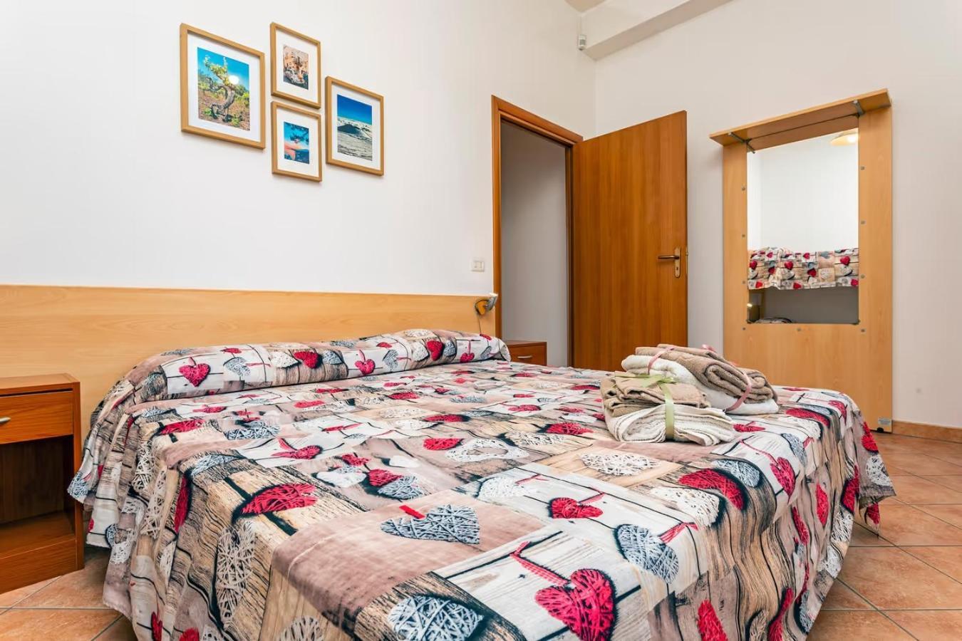 Camia Etna House Apartment Piedimonte Etneo Exterior foto